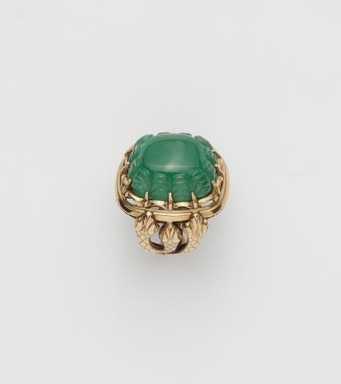 Atillio Codognato - An Italian 18k gold and large carved emerald snake ring.