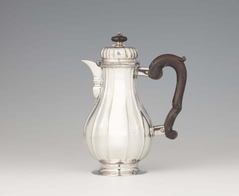 Hermann Joseph von der Rennen - A small Cologne silver coffee pot