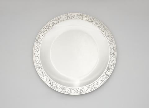 Emil Lettré - A silver platter by Emil Lettré