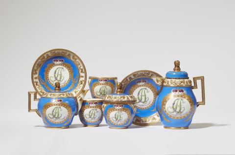  Meissen Royal Porcelain Manufactory - A Meissen porcelain tête à tête commemorating a princely alliance