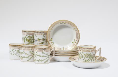  Royal Porcelain Manufacture Copenhagen - Six Royal Copenhagen porcelain "Flora Danica" mocca cups and saucers