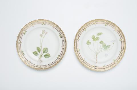  Royal Porcelain Manufacture Copenhagen - Two Royal Copenhagen porcelain "Flora Danica" dinner plates