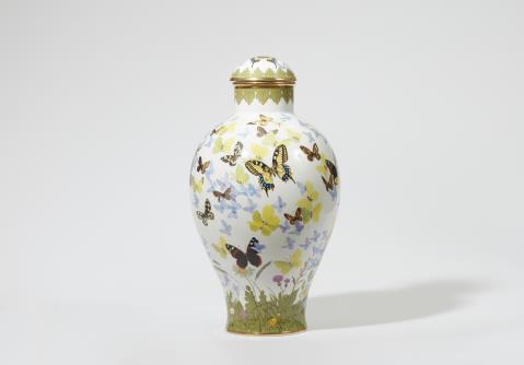  Nymphenburg - A Nymphenburg porcelain vase and cover with butterfly motifs