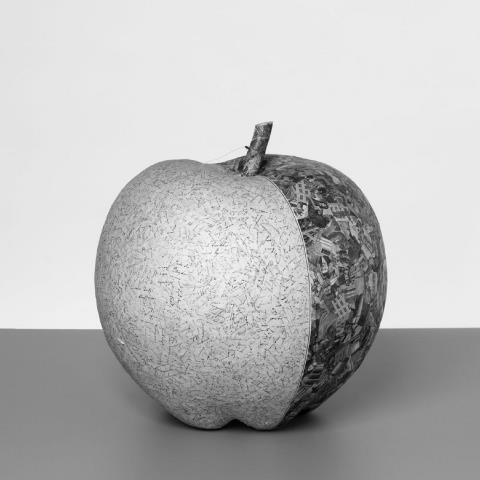 Jirí Kolár - Ohne Titel (Apfel)